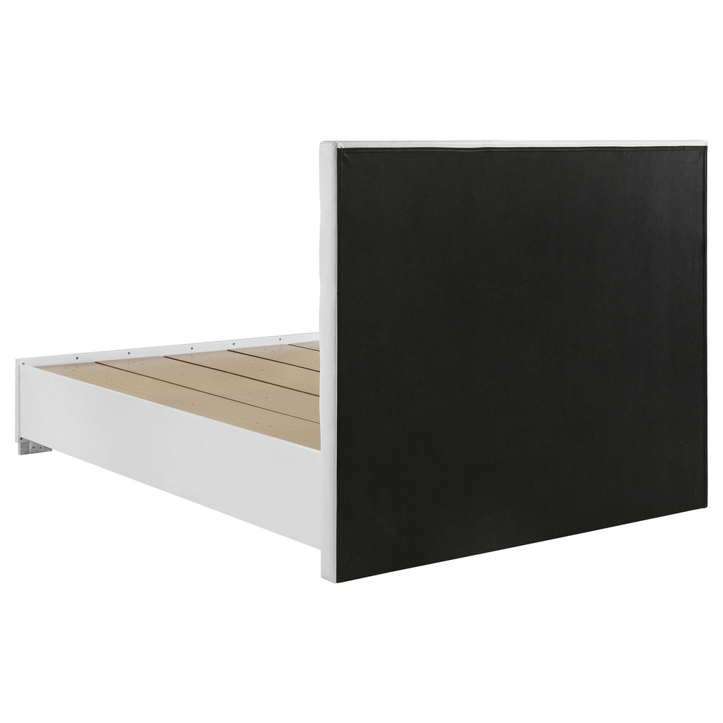 Dulcey - Bedroom Set