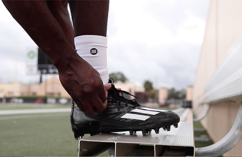 Cloud Tech Performance Socks - White